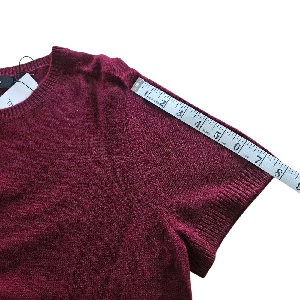 NWT Women's Theory Basic Tee Deep Cherry Feather … - image 12